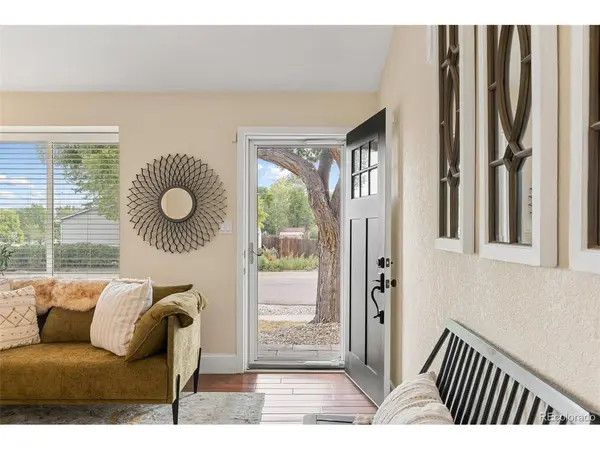 5847 S Oak, Littleton, CO 80127