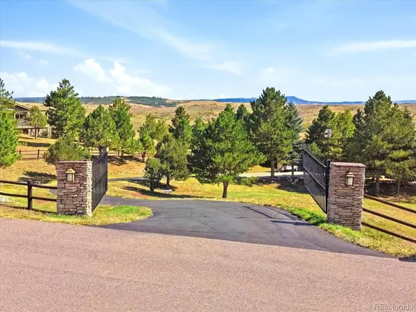 6040 W Lakeside, Littleton, CO 80125
