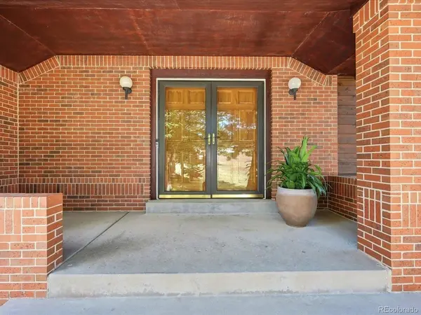 6040 W Lakeside, Littleton, CO 80125
