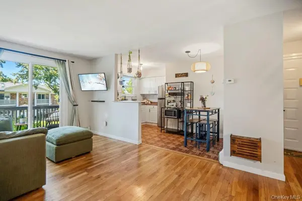 64 Fairharbor #64, Patchogue, NY 11772