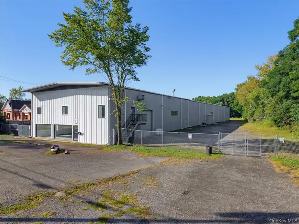 161 Temple Hill RD, New Windsor, NY 12553