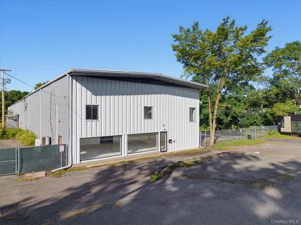 161 Temple Hill RD, New Windsor, NY 12553
