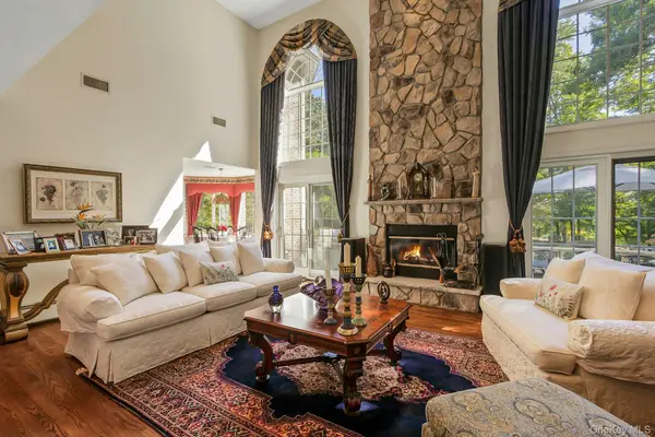 35 Senator Levy DR, Suffern, NY 10901