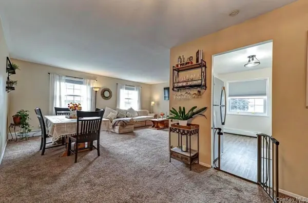 88-20 Parsons BLVD #3D, Jamaica, NY 11432