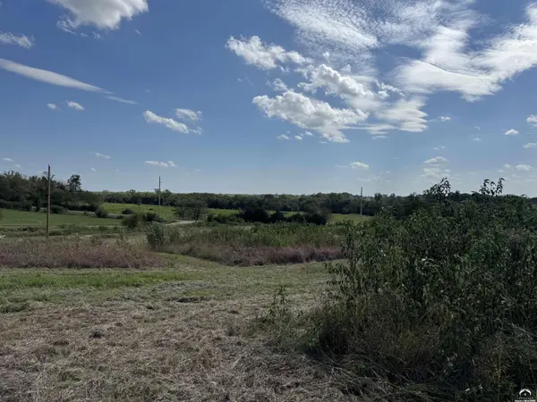 8 Acres M/L NE 82nd ST, Topeka, KS 66617