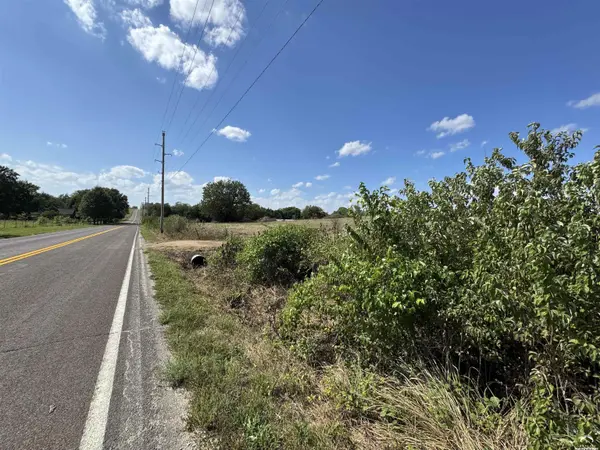 8 Acres M/L NE 82nd ST, Topeka, KS 66617