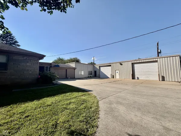 2558 E 55th PL, Indianapolis, IN 46220
