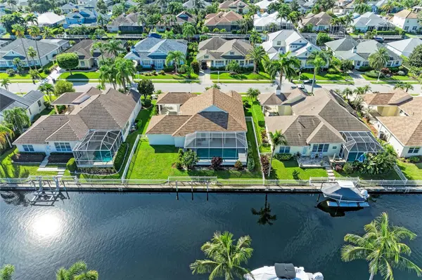 4727 COMPASS DR, Bradenton, FL 34208