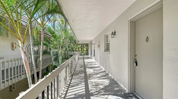 3360 S OSPREY AVE #209B, Sarasota, FL 34239