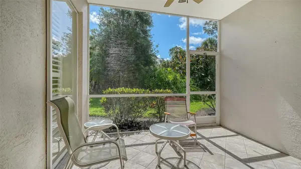 4655 TOWER HILL LN #2414, Sarasota, FL 34238