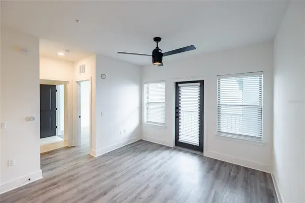 1420 LAKEFRONT DR #2103, Sarasota, FL 34240