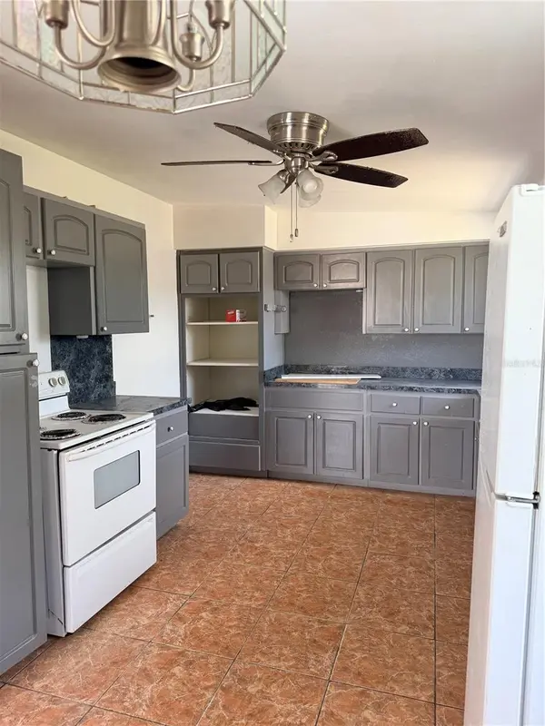 3400 SUNSET DR W, Winter Haven, FL 33881