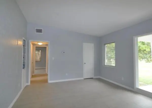 1332 HILLCREST DR, Daytona Beach, FL 32114