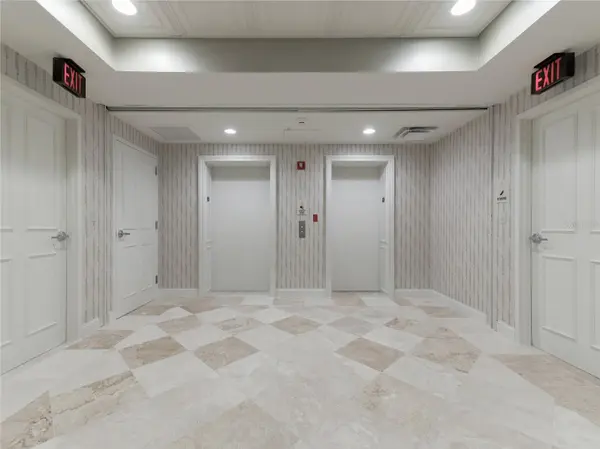 288 BEACH DR NE #6A, St Petersburg, FL 33701