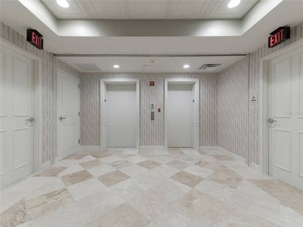 288 BEACH DR NE #6A, St Petersburg, FL 33701
