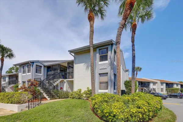 1952 LAUGHING GULL LN #1426, Clearwater, FL 33762