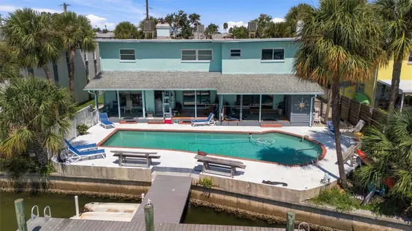 225 116TH AVE #225C, Treasure Island, FL 33706