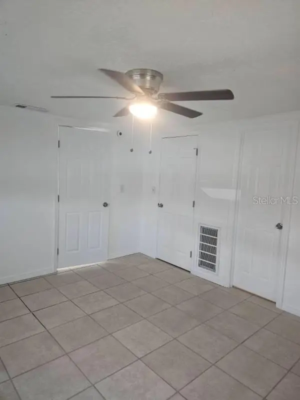 9820 HIDDEN LN #2, Port Richey, FL 34668