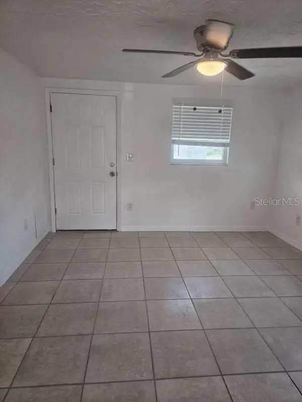 9820 HIDDEN LN #2, Port Richey, FL 34668