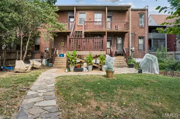 4324 W Pine BLVD #A, St Louis, MO 63108