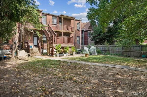 4324 W Pine BLVD #A, St Louis, MO 63108