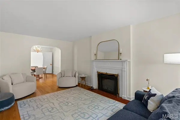 8610 Rosalie AVE, St Louis, MO 63144