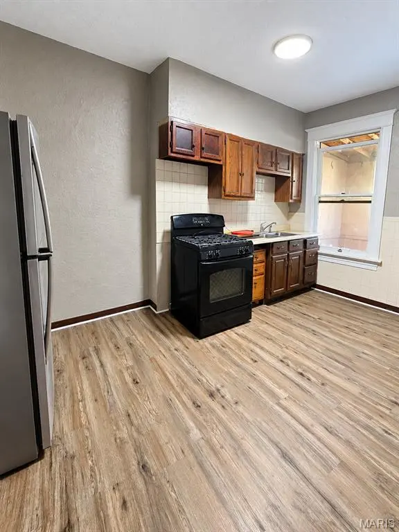 5041 Terry AVE, St Louis, MO 63115