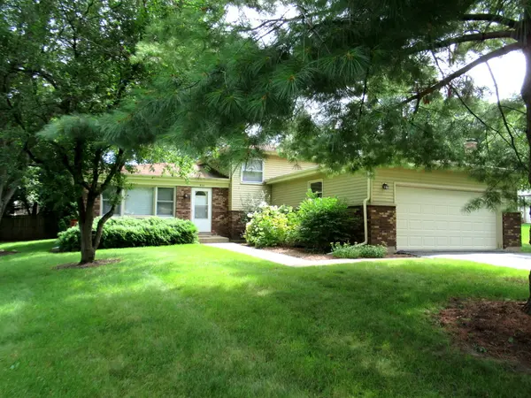 822 Spruce ST, Batavia, IL 60510