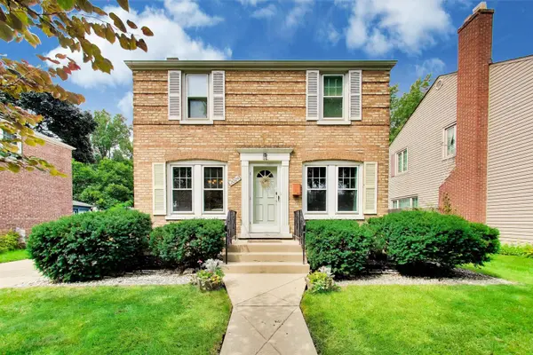 2004 Newton AVE, Park Ridge, IL 60068