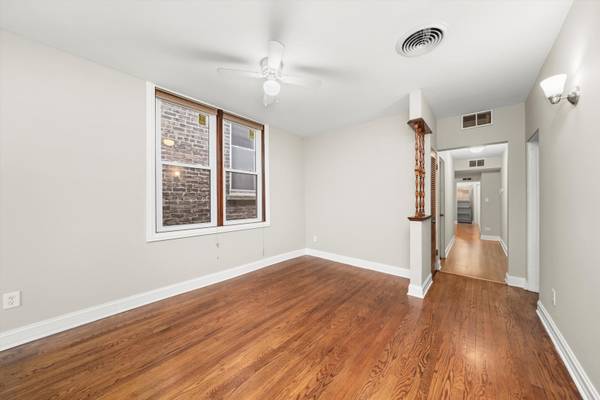 2420 S Oakley AVE, Chicago, IL 60608