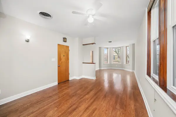 2420 S Oakley AVE, Chicago, IL 60608