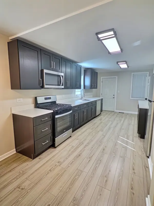 515 W 40th PL #1, Chicago, IL 60609