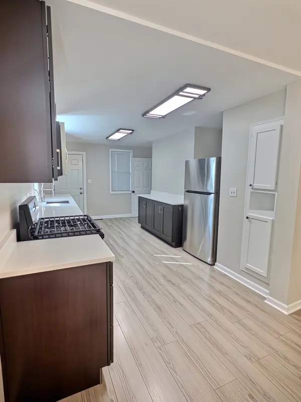515 W 40th PL #1, Chicago, IL 60609