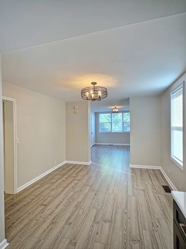 515 W 40th PL #1, Chicago, IL 60609