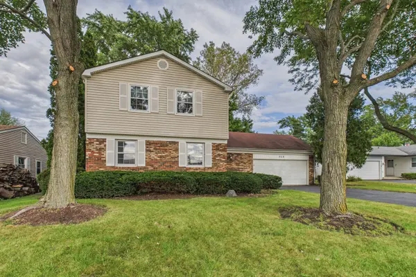 848 Clohesey DR, Buffalo Grove, IL 60089