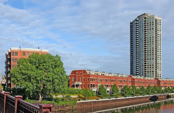 501 N Clinton ST #2105, Chicago, IL 60654