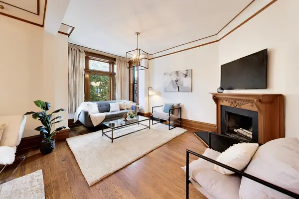 4004 N CLARENDON AVE #2, Chicago, IL 60613