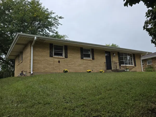 2905 Concordia DR, Rockford, IL 61109