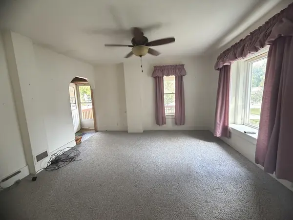 128 N Mason AVE, Amboy, IL 61310