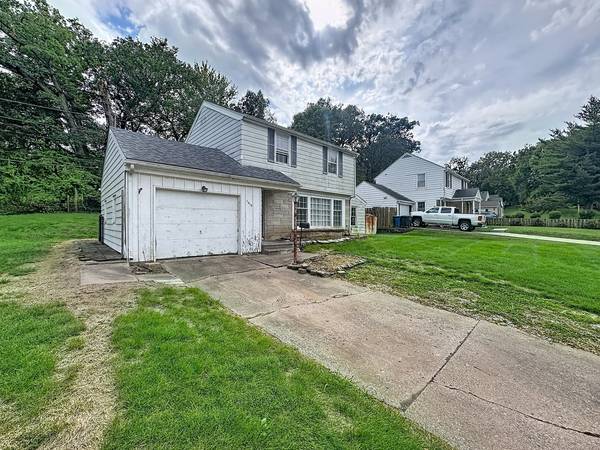 1418 35th AVE, Rock Island, IL 61201