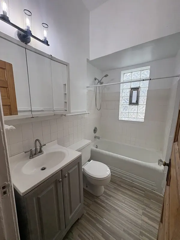 5136 S Blackstone AVE #3F, Chicago, IL 60615