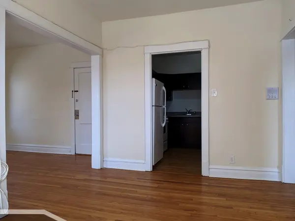 2915 W George ST #2, Chicago, IL 60618