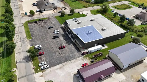 2201 Commerce DR #Ste 3, Grundy Center, IA 50638