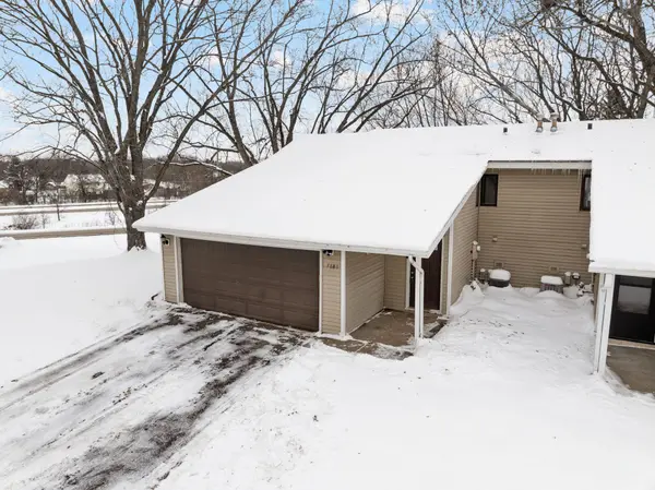 7888 Dunmore RD, Woodbury, MN 55125