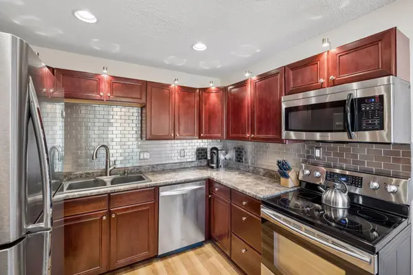 11032 Trail West RD, Bloomington, MN 55437