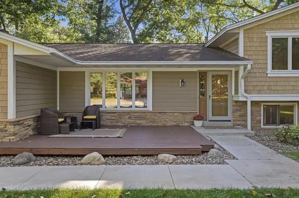 4317 Briarwood LN, Minnetonka, MN 55343