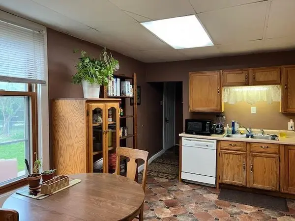 23 6th ST NW, Rochester, MN 55901