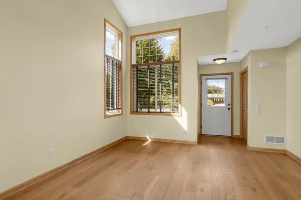 349 Ojibway PATH, Lino Lakes, MN 55014