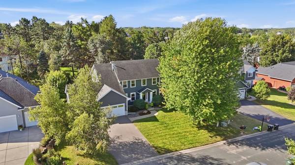 555 White Pine WAY, Eagan, MN 55123