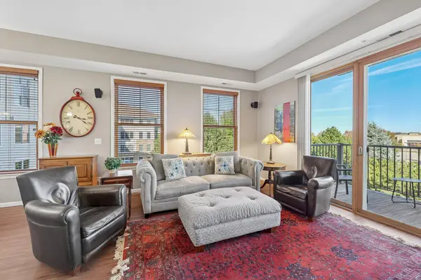 3110 N Chestnut ST #308, Chaska, MN 55318
